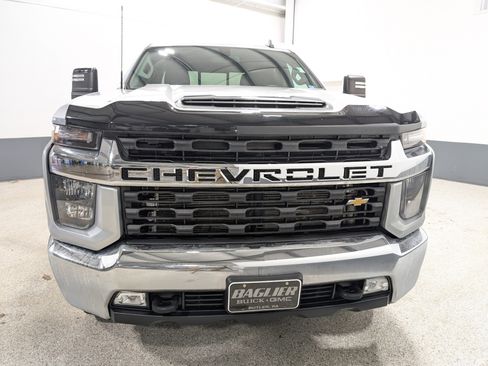 Used 2020 Chevrolet Silverado 2500 LT w/ Convenience Package image 8