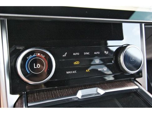 Used 2023 Land Rover Range Rover SE AWD/4WD image 23