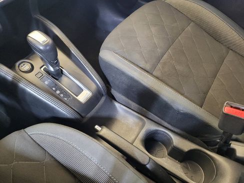 Used 2019 Nissan Kicks SV FWD image 26