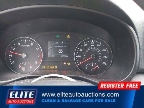 Used 2017 Kia Sportage LX image 13