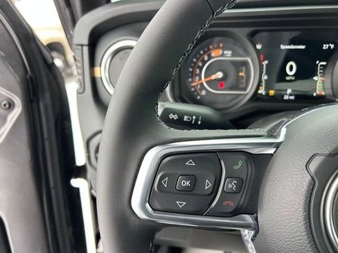 New 2026 Jeep Wrangler Unlimited Sahara AWD/4WD image 22