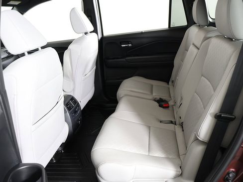 Used 2021 Honda Passport Touring image 38