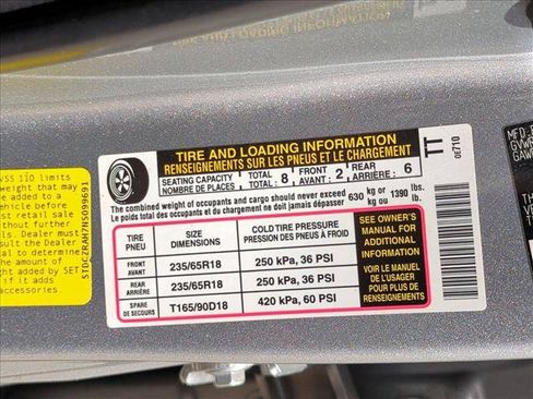 Used 2022 Toyota Highlander L FWD image 14