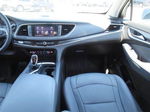Used 2020 Buick Enclave Essence w/ Trailering Package, 5000 lbs. FWD image 14