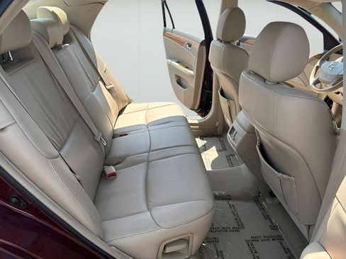 Used 2006 Toyota Avalon XLS FWD image 19