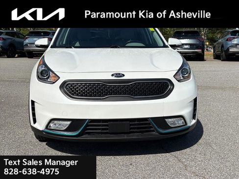 Used 2019 Kia Niro EX FWD image 2