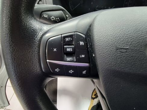 Used 2023 Ford Transit 350 XLT image 45