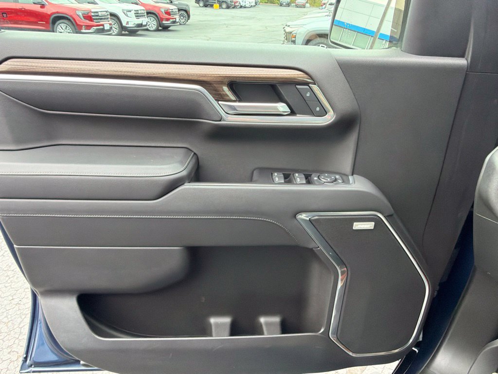 Certified 2022 Chevrolet Silverado 1500 RST AWD/4WD image 16