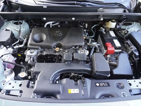 Certified 2023 Toyota RAV4 XLE w/ Convenience Package image 27