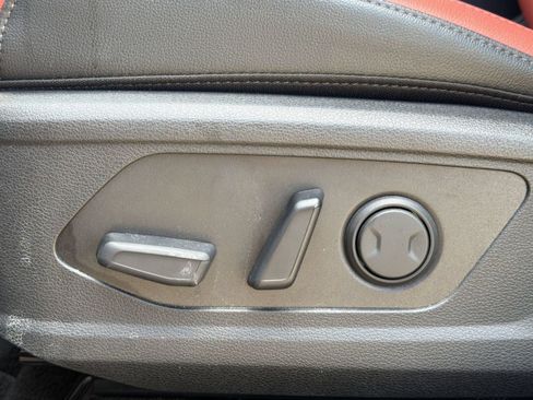 Used 2024 Kia Sportage SX FWD image 15