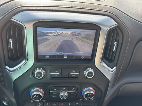 Used 2021 GMC Sierra 1500 SLT w/ SLT Convenience Package AWD/4WD image 20