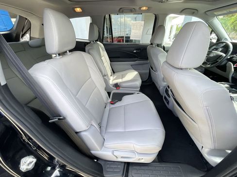 Used 2019 Honda Pilot Elite image 27
