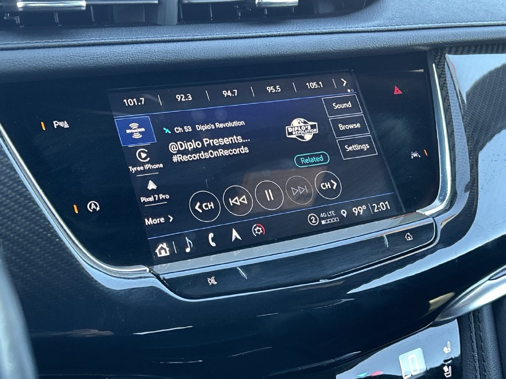 Certified 2024 Cadillac XT6 Sport AWD/4WD image 16