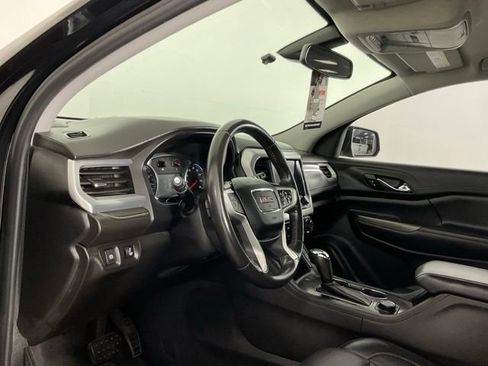 Used 2019 GMC Acadia SLT FWD image 12