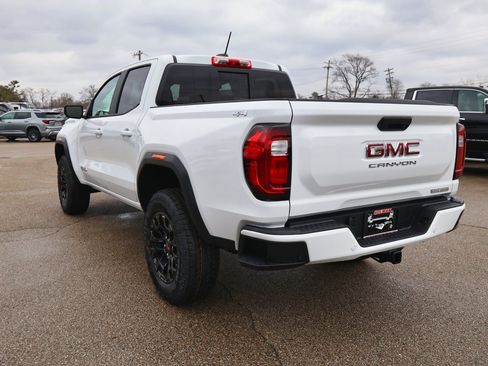 New 2026 GMC Canyon Elevation w/ Convenience Package image 22