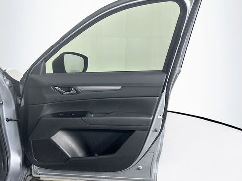 Used 2020 MAZDA CX-5 Touring FWD image 31