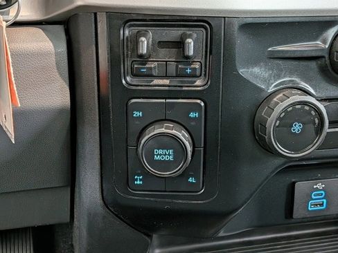 Certified 2023 Ford F250 XL w/ XL Off-Road Package image 31