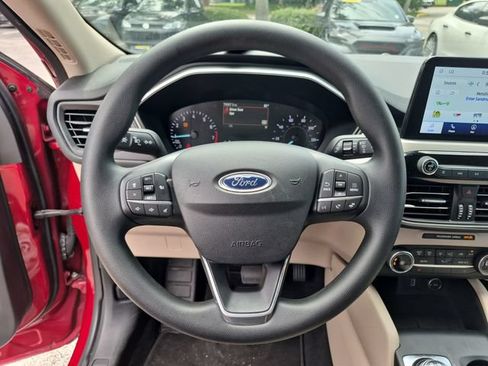 Used 2020 Ford Escape SE AWD/4WD image 12
