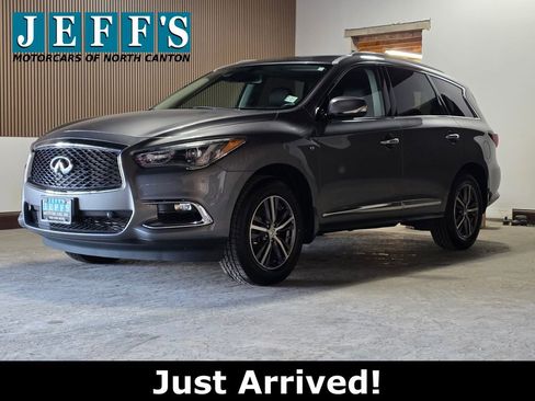 Used 2019 INFINITI QX60 Luxe w/ Essential Package image 1