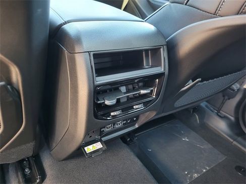 New 2025 Jeep Grand Cherokee Limited w/ Luxury Tech Group II image 7