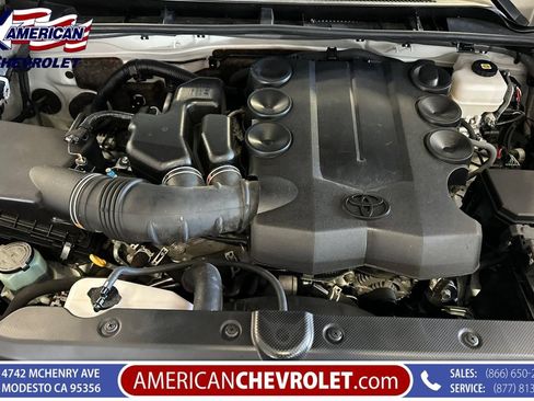 Used 2023 Toyota 4Runner Limited AWD/4WD image 26