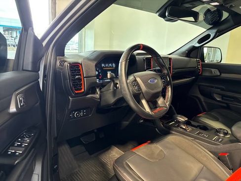 Used 2025 Ford Ranger Raptor AWD/4WD image 6