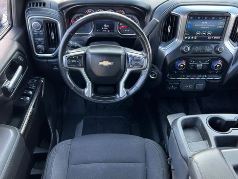 Used 2021 Chevrolet Silverado 1500 LT w/ Z71 Off-Road Package image 14