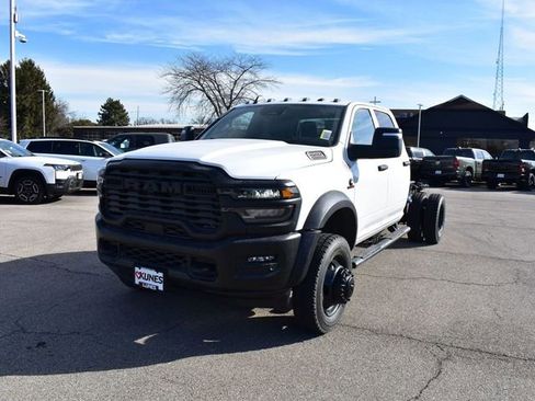 New 2026 RAM 4500 Tradesman AWD/4WD image 2