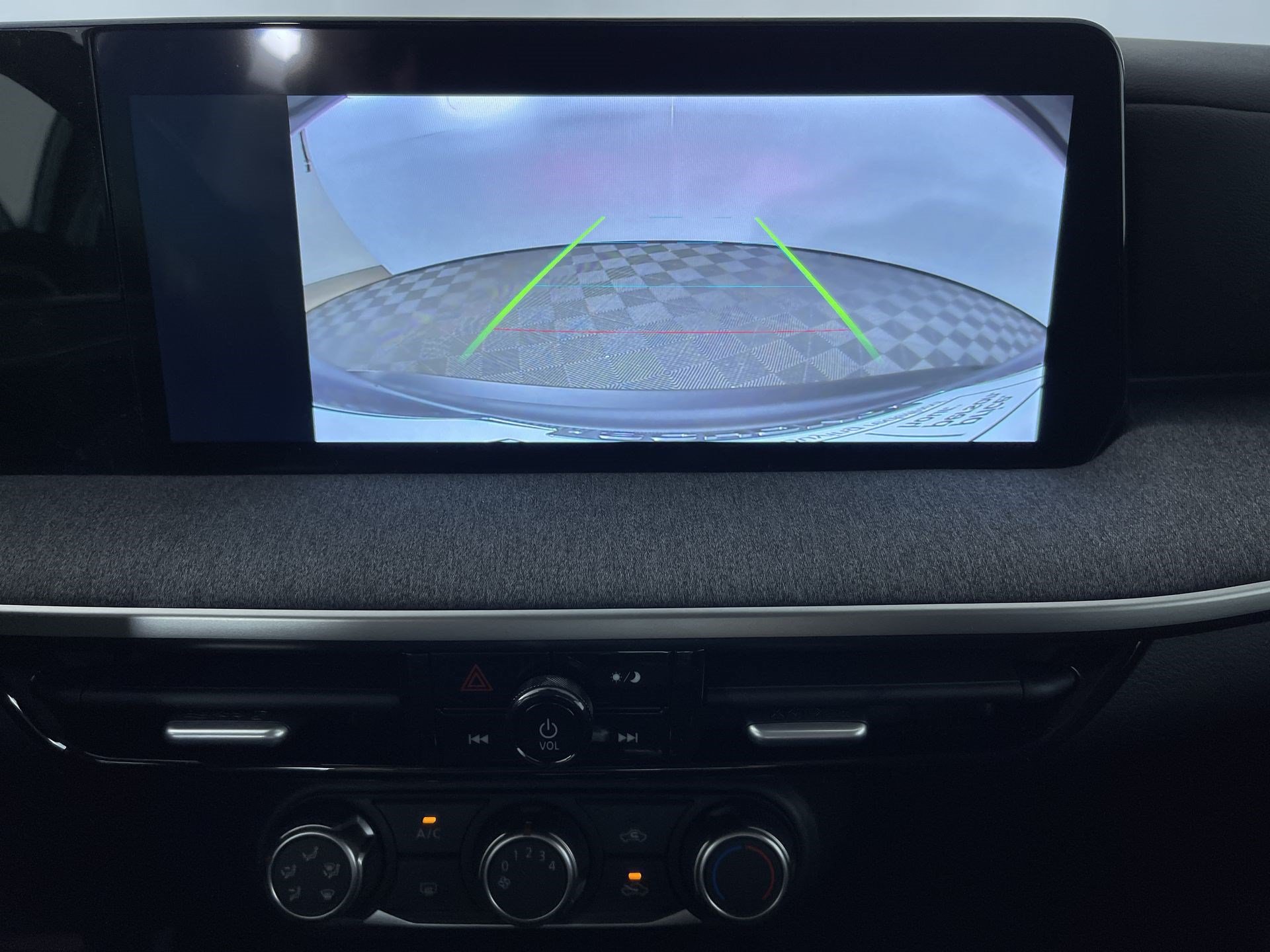 Certified 2026 Nissan Kicks S AWD/4WD image 19