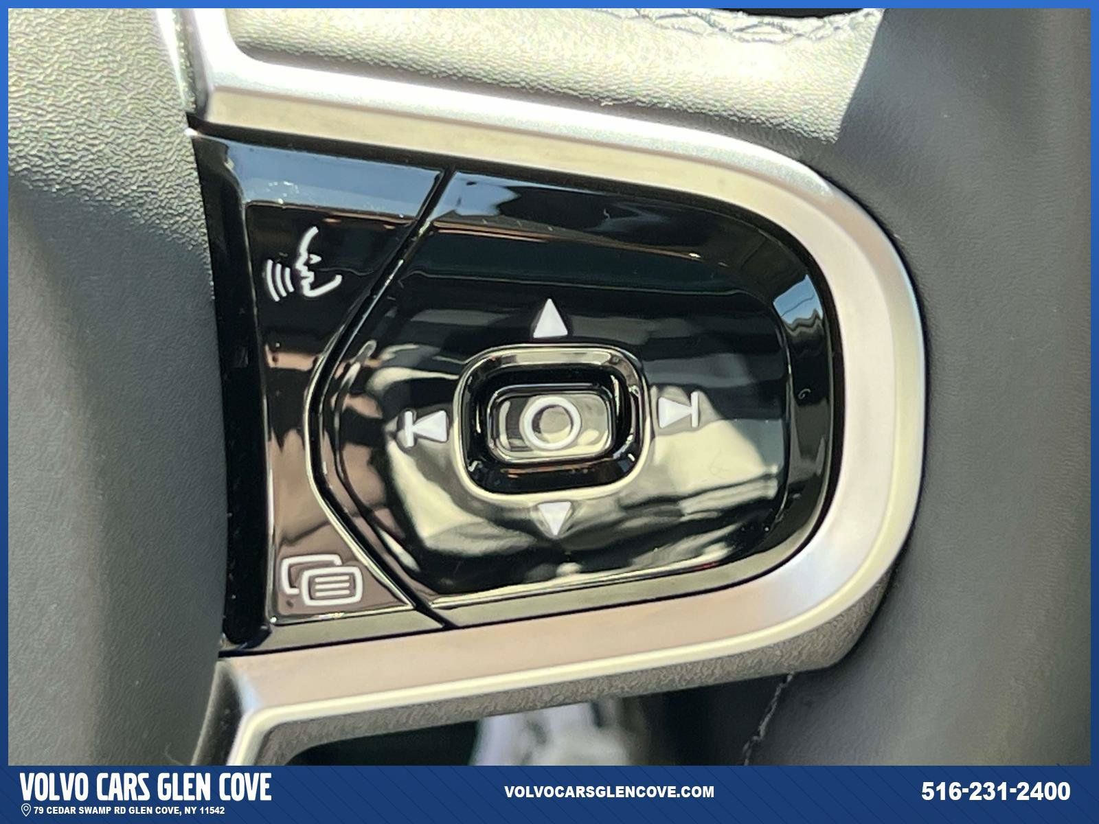 Certified 2026 Volvo XC60 B5 Plus w/ Protection Package Premier AWD/4WD image 21