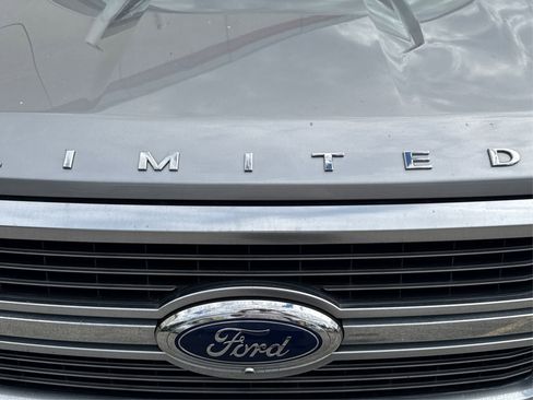 Used 2021 Ford F150 Limited image 13