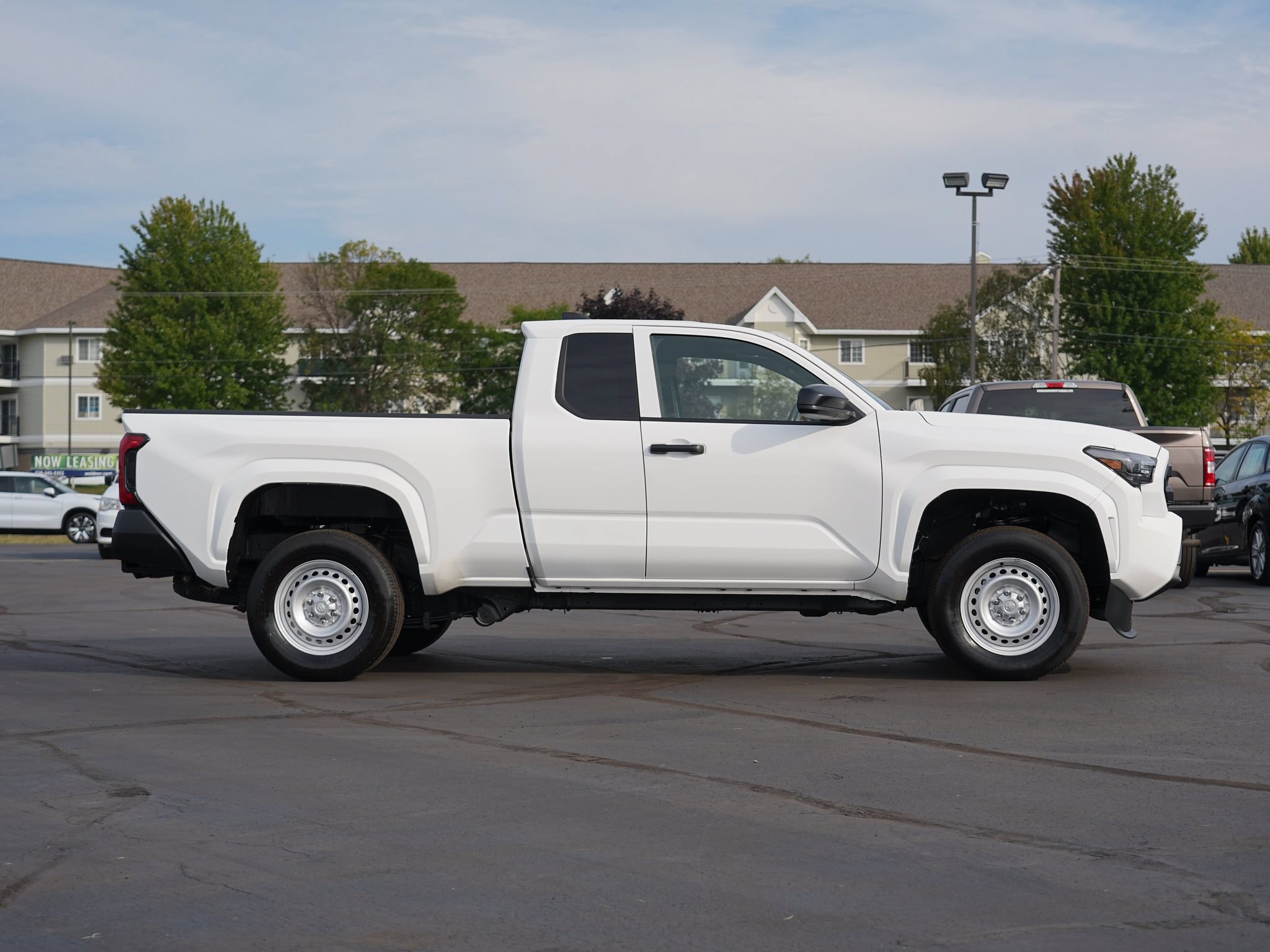 Used 2025 Toyota Tacoma SR RWD image 2