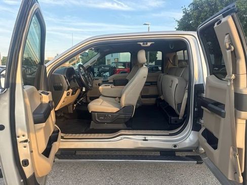 Used 2018 Ford F150 XLT w/ Equipment Group 302A Luxury RWD image 5