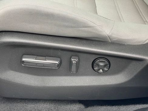Used 2020 Honda CR-V EX image 14