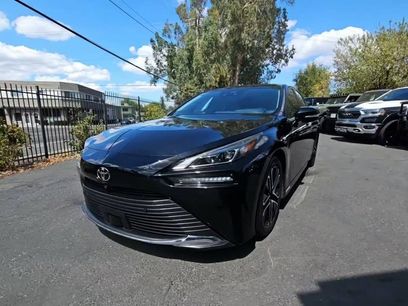 Used 2023 Toyota Mirai w/ Toyota Teammate Package