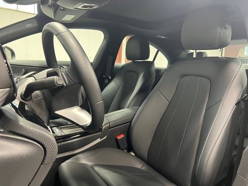 Used 2025 Mercedes-Benz CLA 250 4MATIC image 22