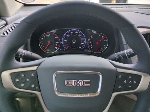 Used 2023 GMC Terrain Denali AWD/4WD image 32