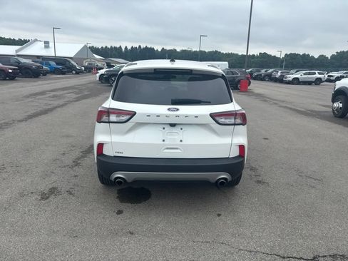 Used 2022 Ford Escape SE w/ Convenience Package FWD image 4