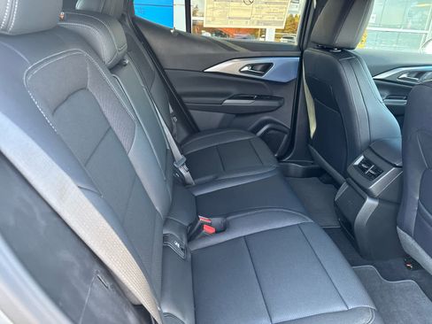 New 2026 Chevrolet Equinox EV LT image 5