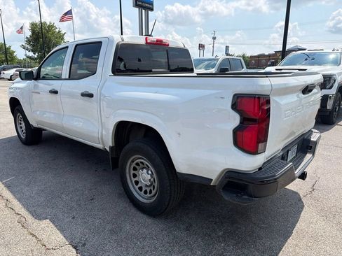 Used 2023 Chevrolet Colorado W/T RWD image 4