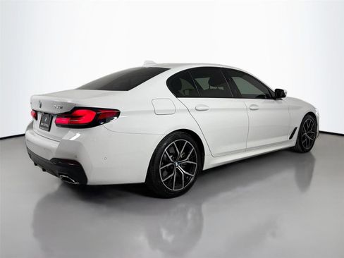 Certified 2022 BMW 540i xDrive w/ M Sport Package AWD/4WD image 6