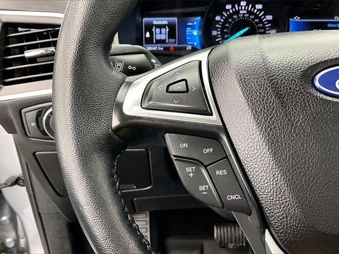 Used 2022 Ford Edge SEL w/ Convenience Package image 18