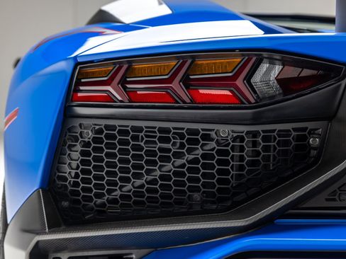 Used 2017 Lamborghini Aventador LP 750-4 Superveloce image 36