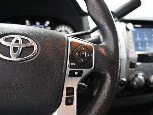 Used 2020 Toyota Tundra SR5 AWD/4WD image 25