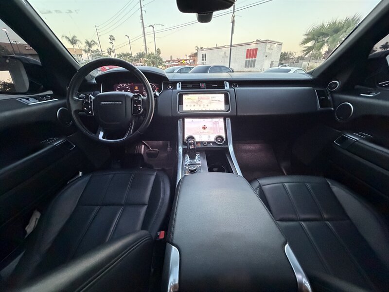Used 2020 Land Rover Range Rover Sport SE AWD/4WD image 17