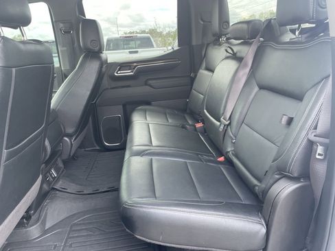 Used 2024 GMC Sierra 1500 Elevation image 25