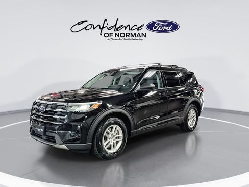 New 2026 Ford Explorer Active w/ Active Comfort Package RWD image 4