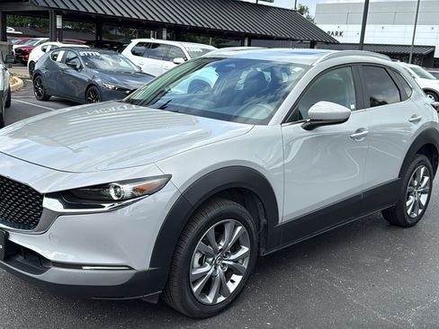 Certified 2025 MAZDA CX-30 AWD 2.5 S w/ Preferred Package image 4