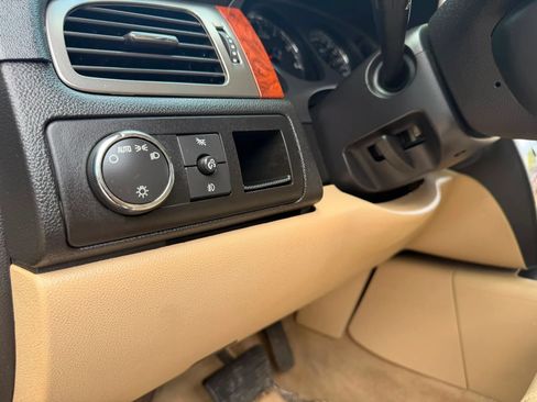 Used 2007 Chevrolet Avalanche LT w/ LT Preferred Equipment Group RWD image 9