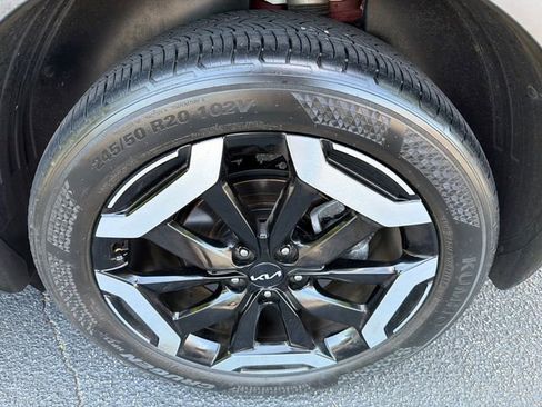 Used 2023 Kia Telluride S w/ S Sunroof Package FWD image 19